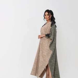 Alternative view of Rm002